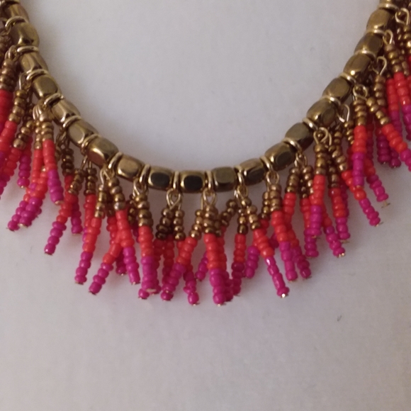 Coral and Gold Beaded Spray Necklace - Picture 3 of 5